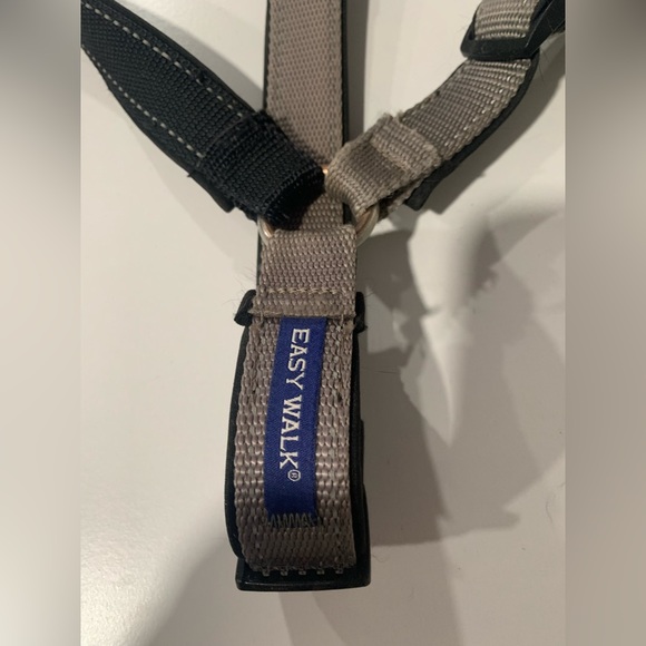 PetSafe® Easy Walk Dog Harness - Picture 3 of 7